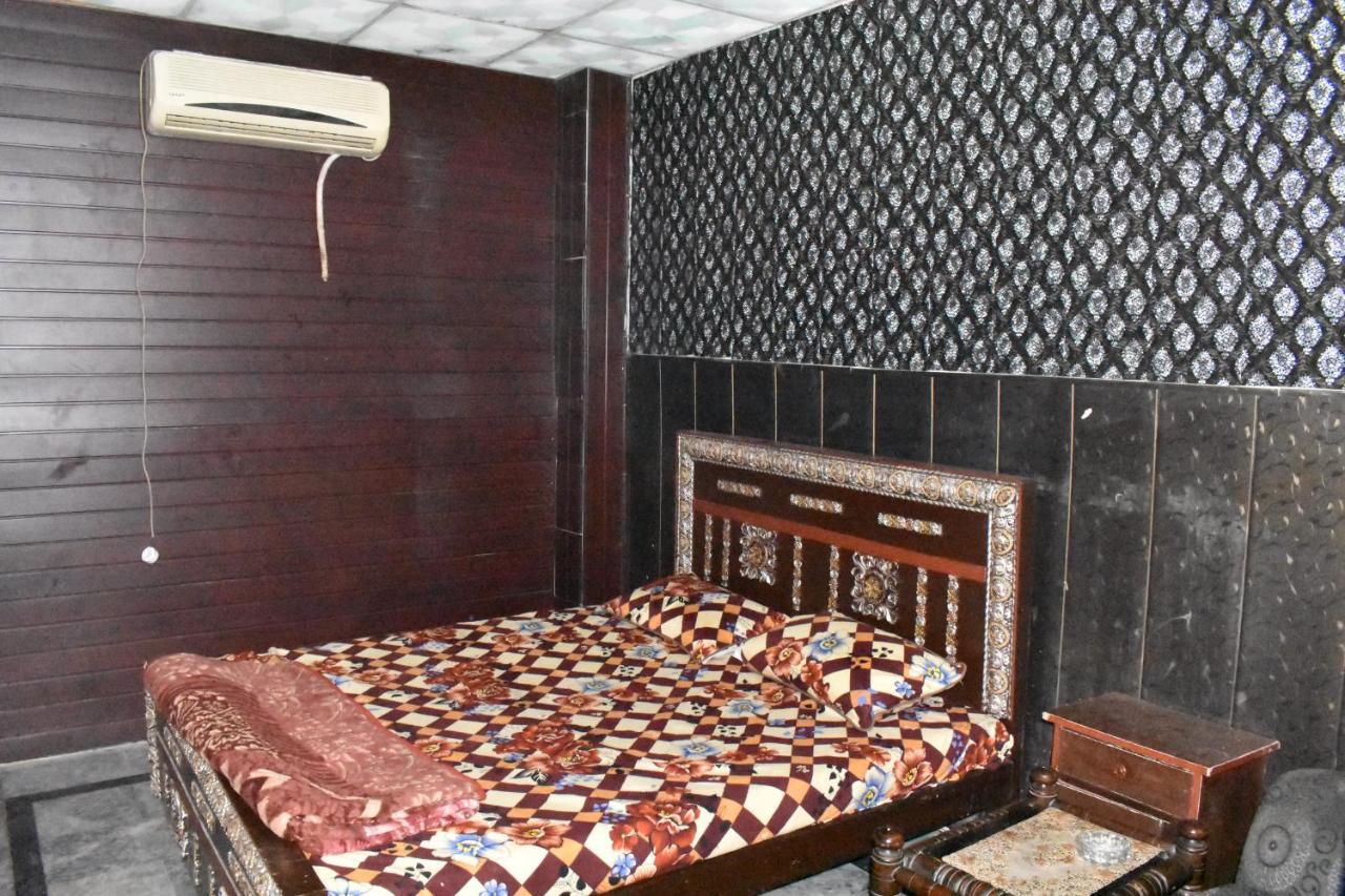 New Taj Palace Hotel Lahore Esterno foto